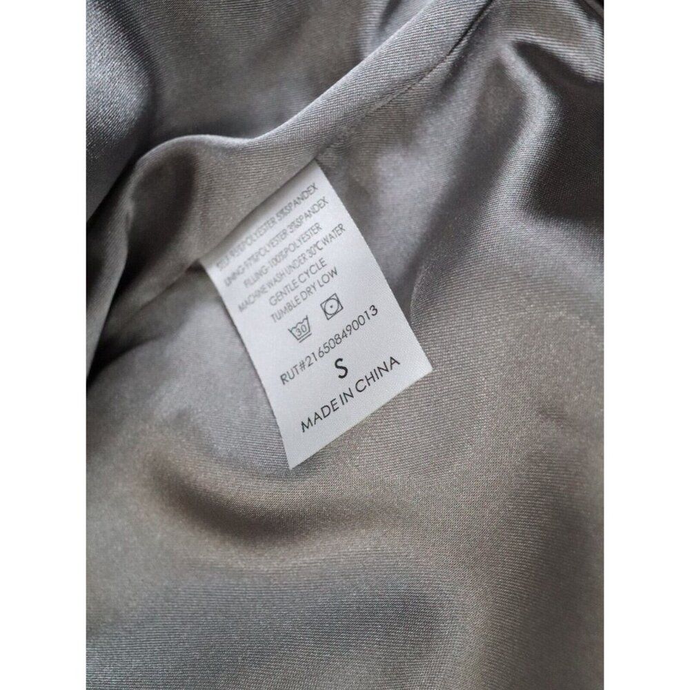 Tach Clothing Mirna Silver‎ Metallic Short Puffer Jacket Size S Cropped - Picture 5 of 10